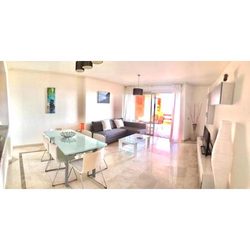 Bel appartement avec vue sur mer