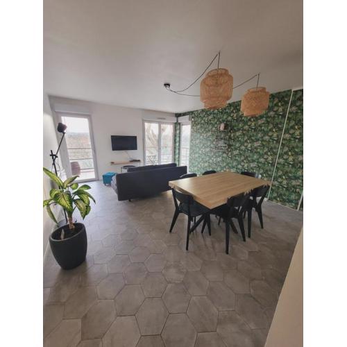 Bel appartement contemporain proche des commodités
