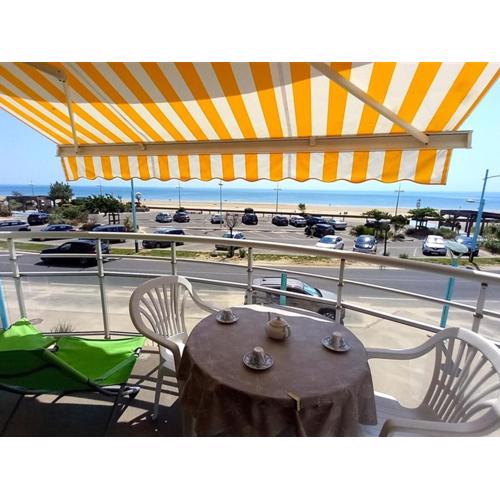 Bel Appartement Face Mer - 1 Chambre - Classé 2* - Parking - 5 personnes - FR-1-323-299