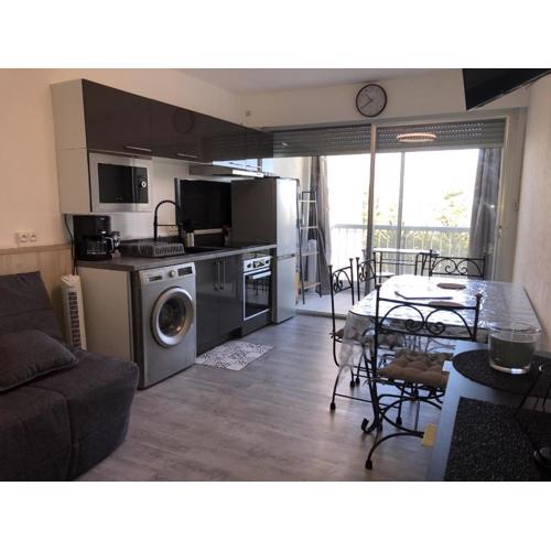 Bel appartement T2 proche plage avec parking privatif - FR-1-338-623