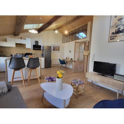 Bel appartement T3 climatisé avec terrasse et wifi à Sète - FR-1-338-608
