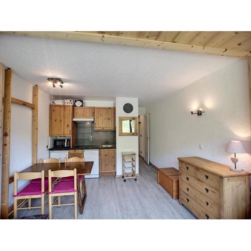 Bel Apt 2 Pièces rénové 5 pers 30m² Expo SO, Pistes & Commerces Proches, Wifi Inclus - FR-1-178-70
