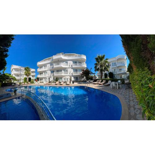 Belka Golf Residence Exclusive Apt Poolside