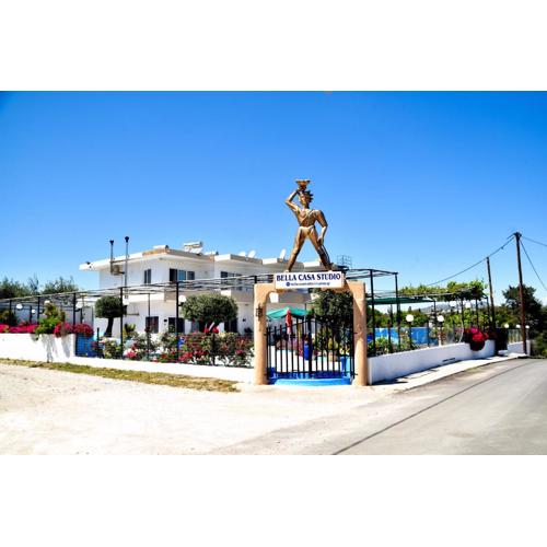 BELLA CASA KOLYMPIA