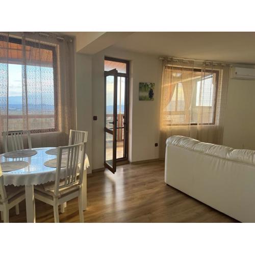 BELLA VISTA Holiday Home