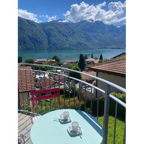 Bellagio Lake Flat - Lake view & balcony, near the center