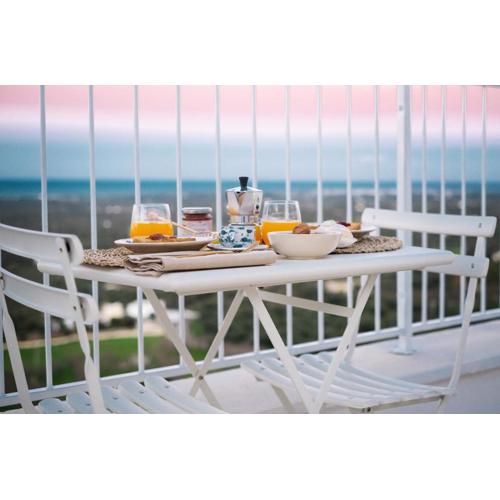 BELLE HOME OSTUNI vasca vista mare