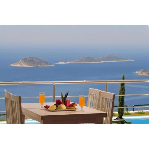Belvedere, LaVanta, Kalkan
