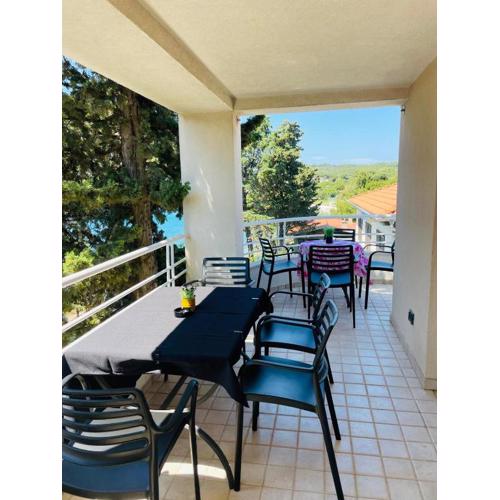 Belview - Beachfront apartments