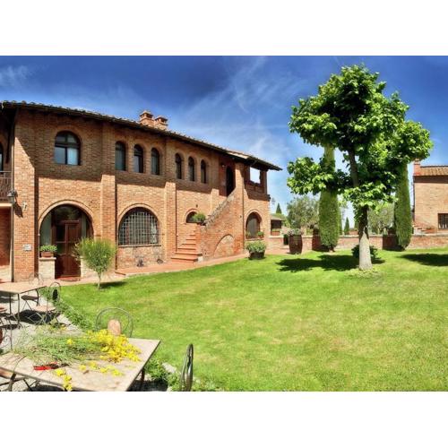 Belvilla by OYO Elegant flat in historic villa