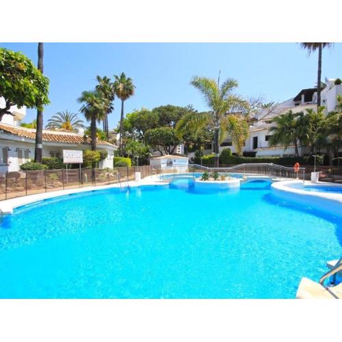 Belvilla by OYO Golden Beach house