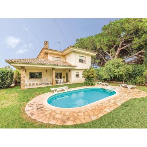 Belvilla by OYO Holiday home in L\