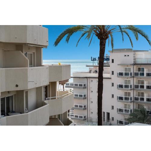 Benalbeach Bliss Seafront Retreat with Balcony
