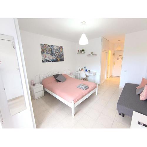 Benalma Home - Hermoso Estudio cerca de la Playa y de Todo!