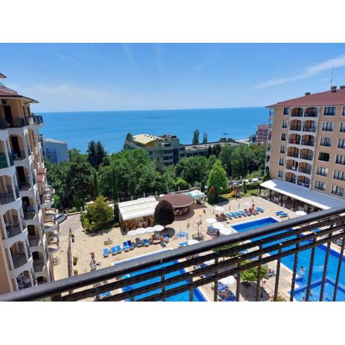 Bendita Mare - Golden Sands
