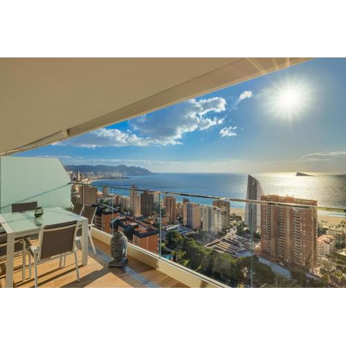 Benidorm Beach Belluba luxury bay