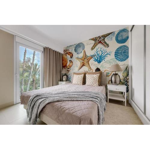Benidorm Poniente apartment on the beach for 6