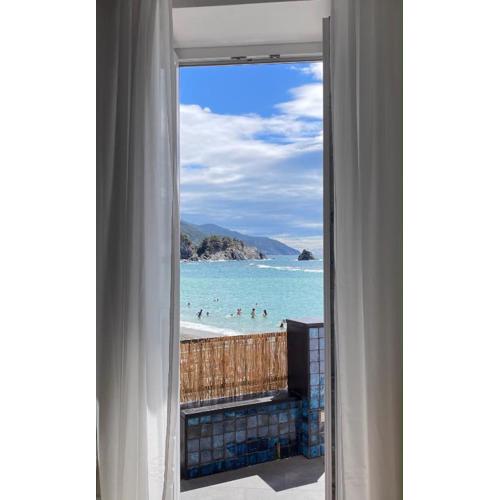 Benvenuto Beach House
