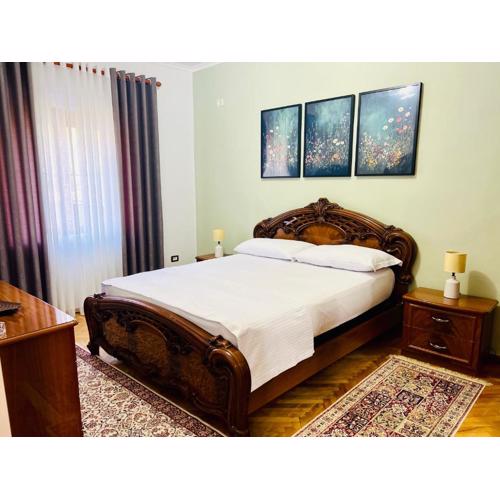 Berat Central Promenade House