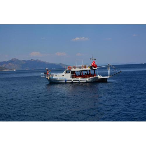 Berrak1 icmeler private yacht