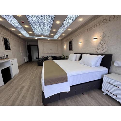Beyaz Köşk Hotel & Cafe