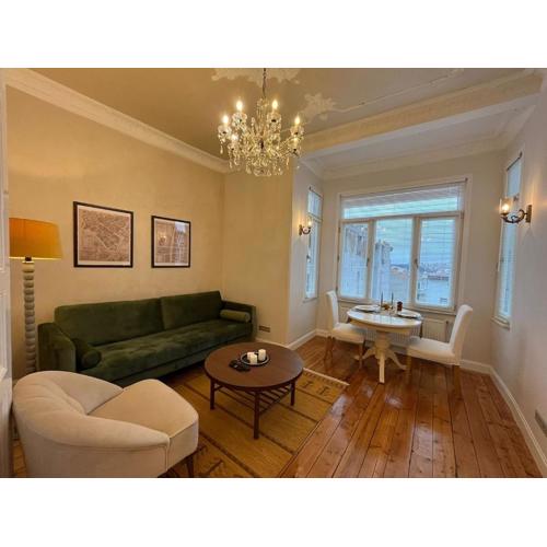 Beyoglu,luxury,historical,newly renovated,Istiklal