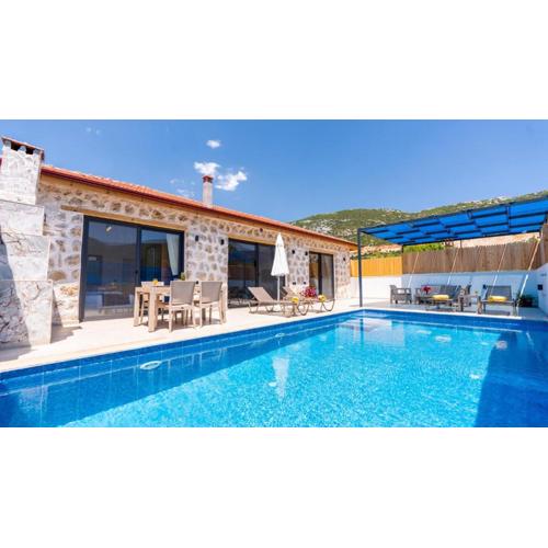 Bezirgan Village 2 Bedroom Villa 1400