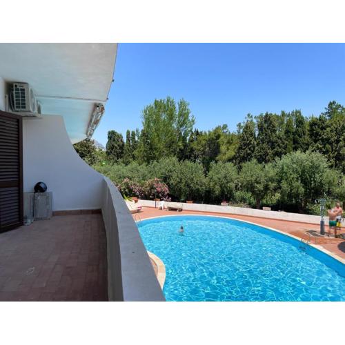 Bianco Apartment