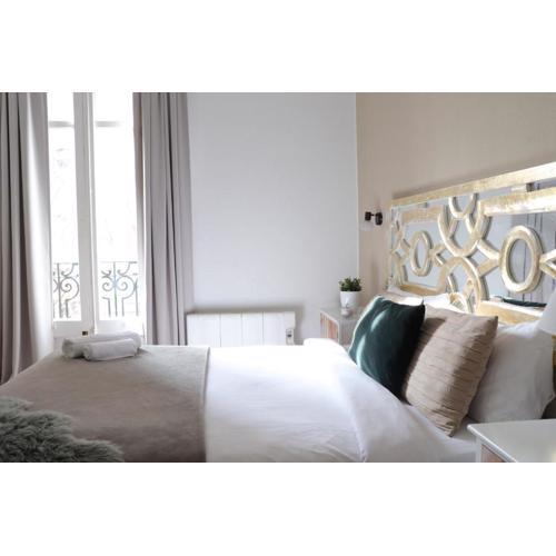Big and Bright Apartment BCN