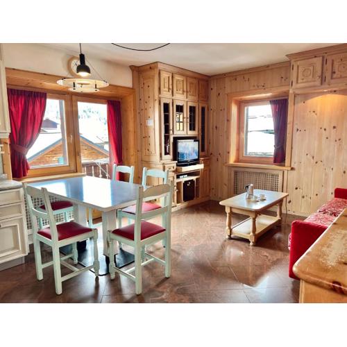 Bike&Ski Saroch Apartments