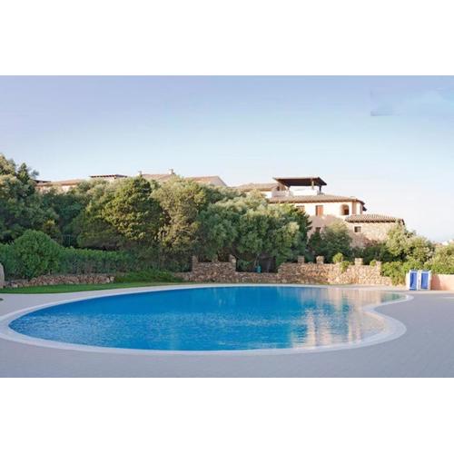 bilocale con piscina