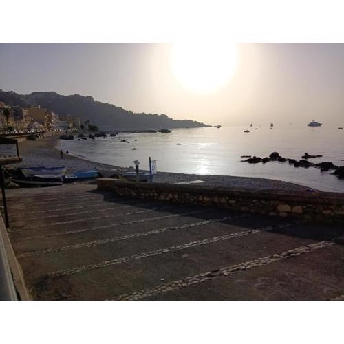 Bilocale fronte mare