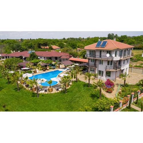 Black Sea Pearl Complex 1