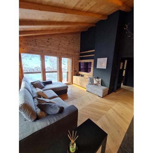 Blackberry Apartment