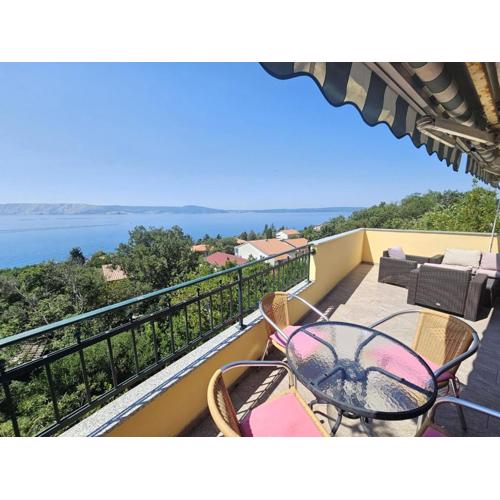 BLAZ 3 - Apartment 5 pax, terrace with sea view, 150 m from the beach