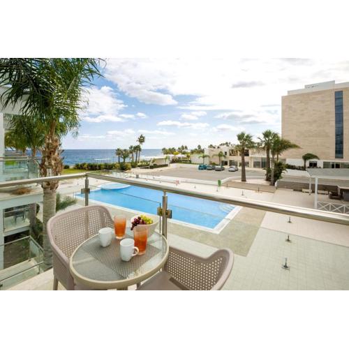 BLISS - Coralli Beachfront Apartment