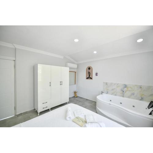 Bloom villa