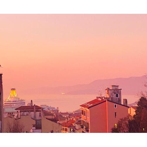 BluCavana, Casa vacanze in centro a Trieste