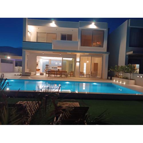 Blue Aura Beach villa Larnaca