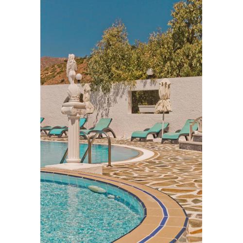 Blue Bay Hotel