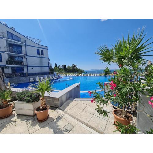 Blue Bay Palace Apart Complex