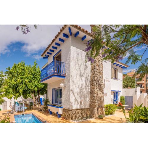 Blue Castle GuestHouse