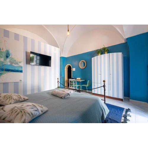 Blue Eyes – Cozy Stay