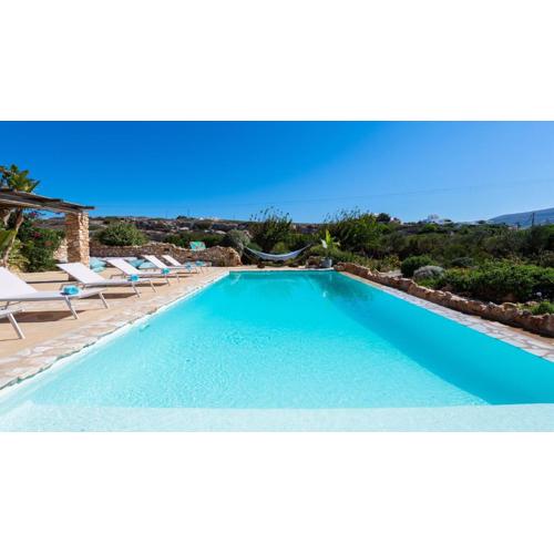BLUE GREENS VILLAS