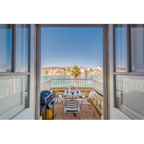 Blue Harbour 2 bedroom Seafront Apartments with large terrace with spectacular sea views - by Getawaysmalta
