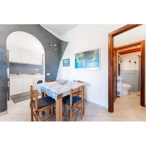 Blue House, 300m to beach