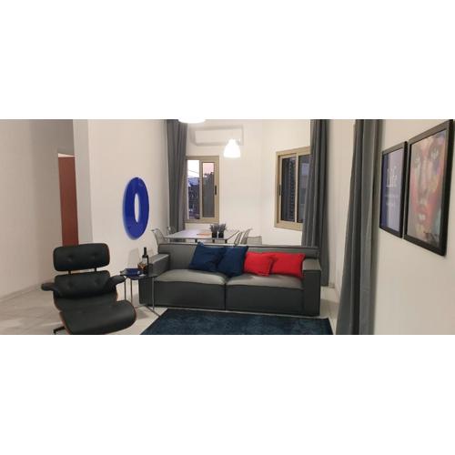 BLUE LUXURY APARTMENT (BREAKBOOKING CY-SERVICES LTD)