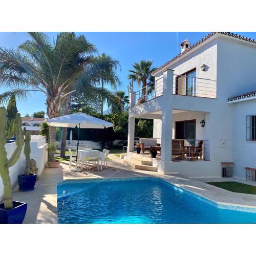 Blue Moon Marbella