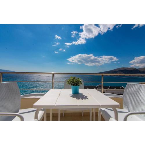 Blue Sea Apartments