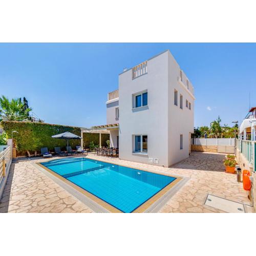 Blue Velvet Villa by Ezoria Villas